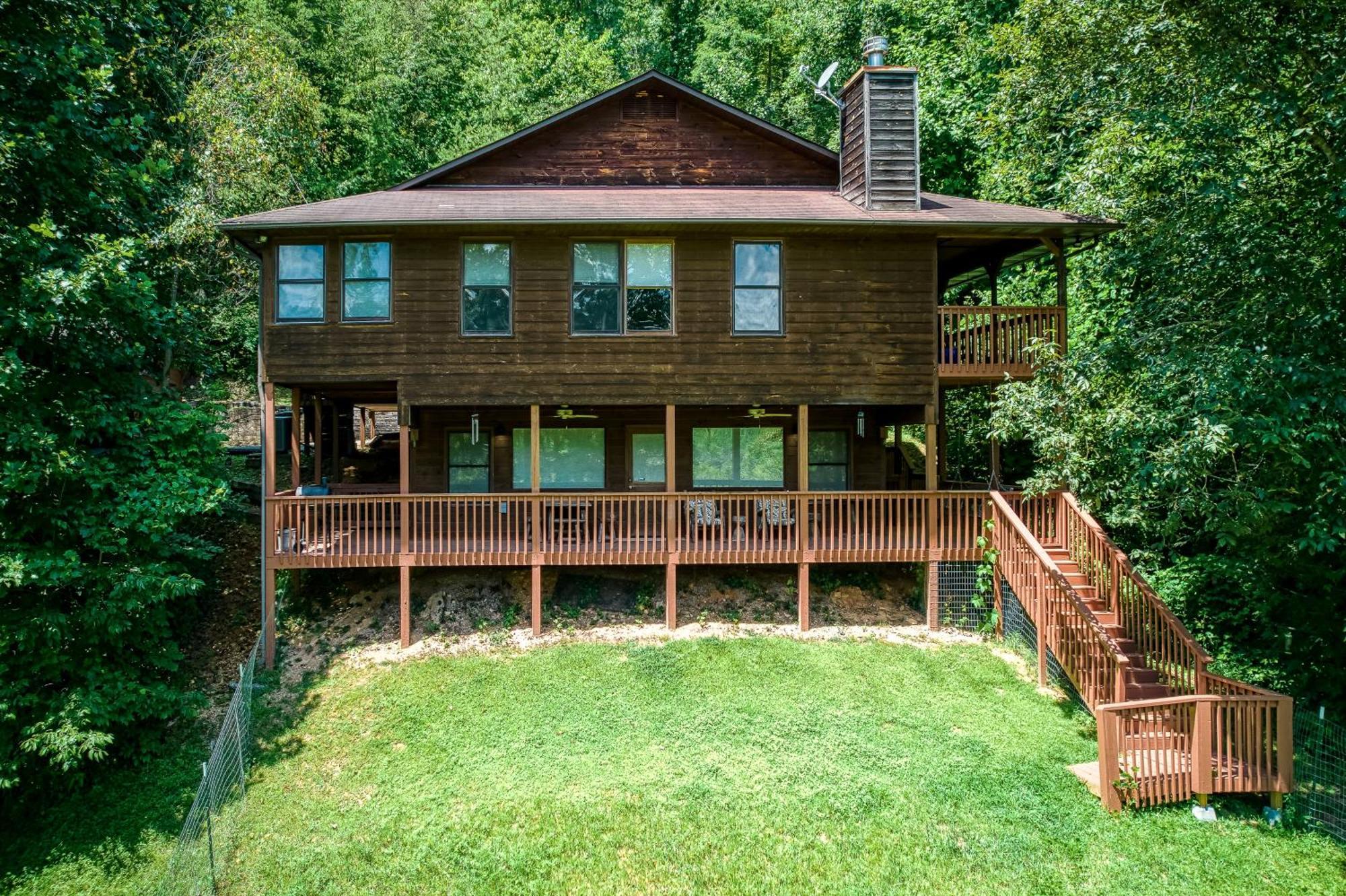 The Nuthouse Ii, Pool Table, Wifi, 1089 Free Tickets Each Paid Day, Dollywood And More Севьервилл Экстерьер фото